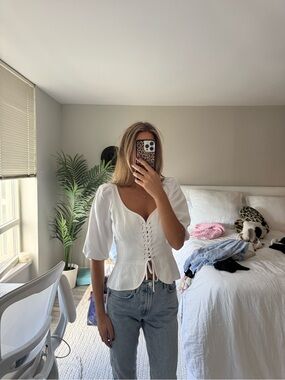 Aritzia linen blouse